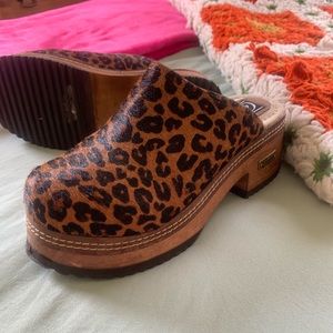 candies cheetah clogs